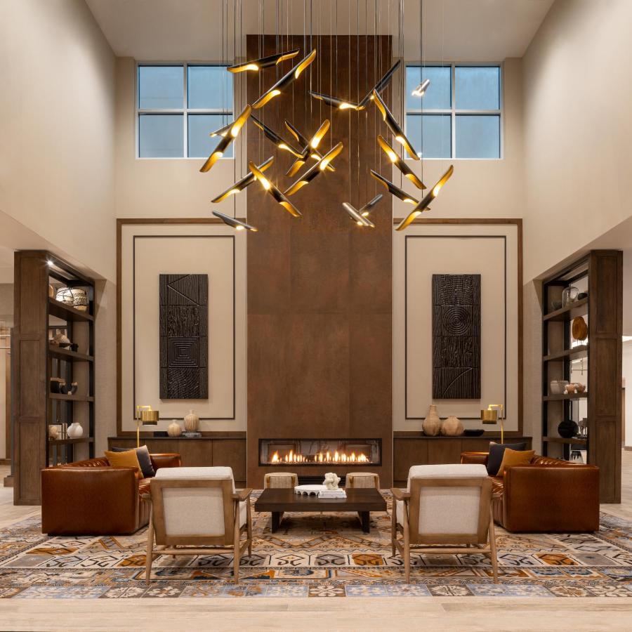 Delta Hotels By Marriott Wichita Falls Convention Center Екстериор снимка